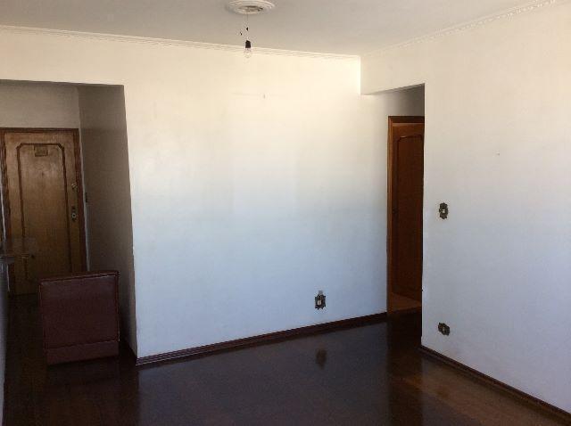 Apartamento Amplo, 2 dorms (B.Osvaldo Cruz) Cod. 1016