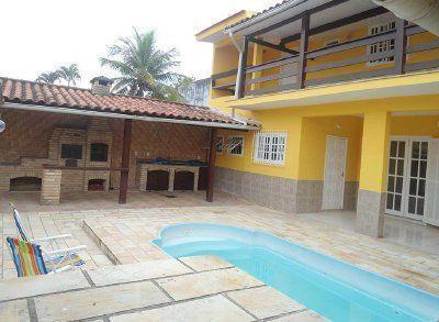 Casa com piscina e churrasqueira,show itaipuaçu