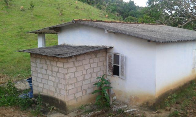 PA- Sítio em Local Fechado com casa Simples riacho Escr Regi Gma
