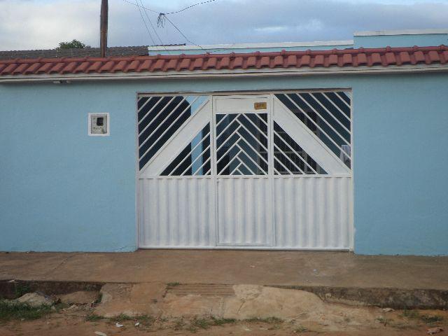 Casa no bairro: Tancredo Neves prox. Jose amador dos Reis