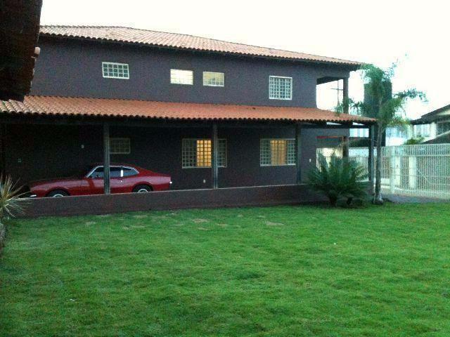 Casa arniqueiras 5qts + dce 680m² R720.000