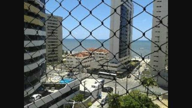 Apartamento na Avenida quase beira mar nascente em Piedade Candeias