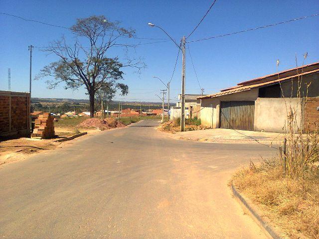 Ágio lote 250m2 Paraíso 2 Sen. Canedo R 18mil