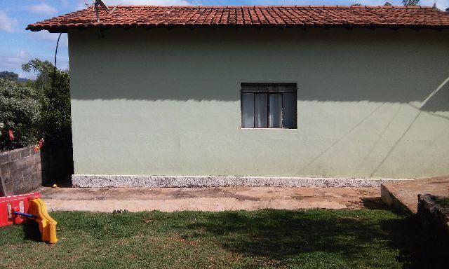 Linda Chácara com casa