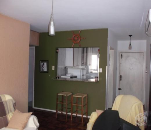 Apartamento 2 dormit. reformado 3º andar