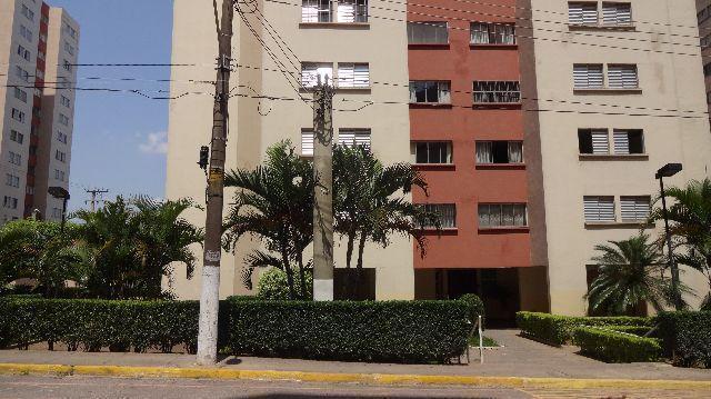 Apartamento com 2 dormitórios em