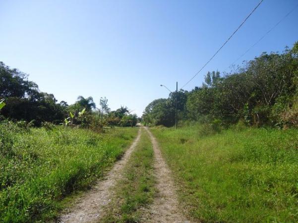 Terreno documentado apenas 600 mts da praia