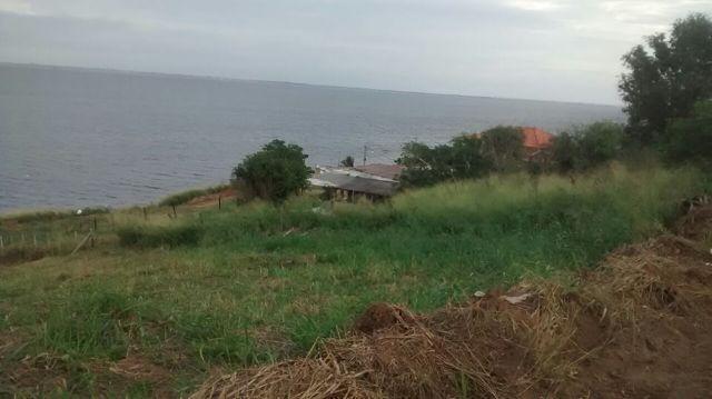 Terreno gigante de frente para a Lagoa -  RJ