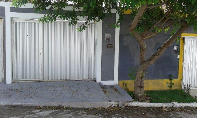 Excelente casa na Vila Saramandaia