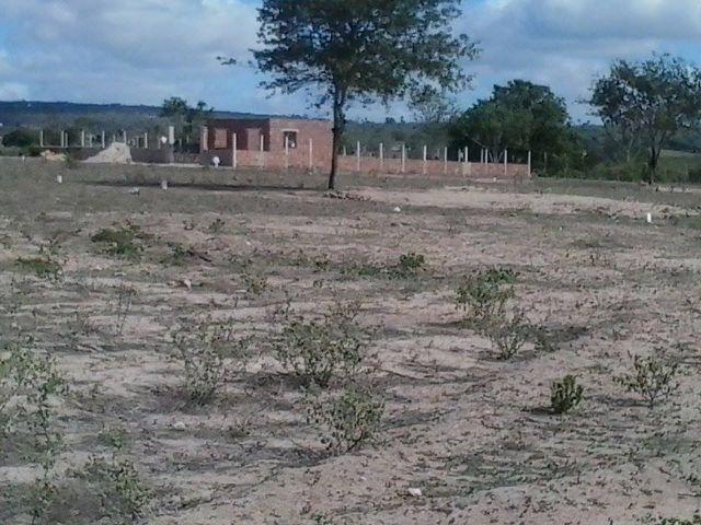 Terreno com 740m2