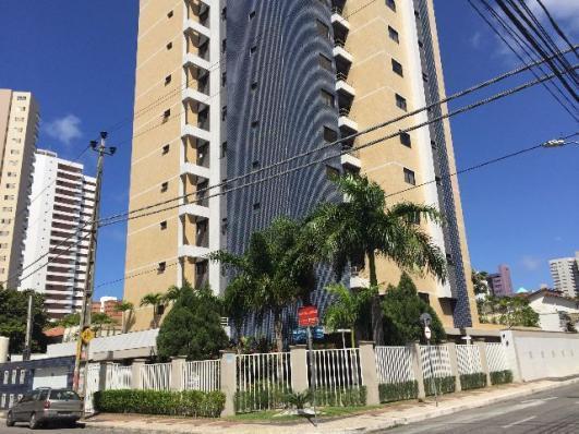 Apartamento No Meireles, 800 Metros Da Praia