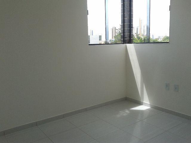 Apartamento no 13 de maio, localização excelente