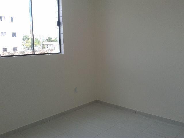 Apartamento no 13 de maio, localização excelente