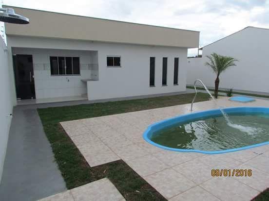 ➥ Excelente Casa 3 quartos com piscina toda no porcelanato Setor Leste Luziania