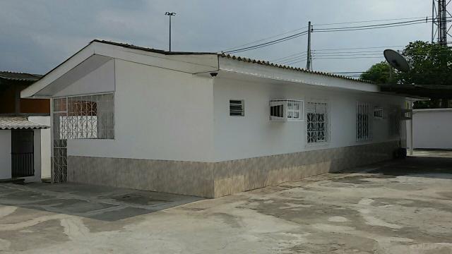 Casa na Principal do Conjunto Campos Elísios 1. para Escritório, cozinha e representação
