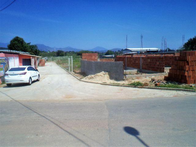 Campo Grande, (Largo do Mendanha),terrenos planos,água,luz,esgoto,(Pequena entrada)