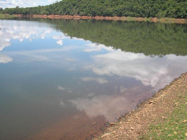 Excelêntes Terrenos no Lago Corumbá IV