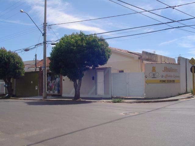 Casa localizada em Araraquara troco por chácara ou sítio em