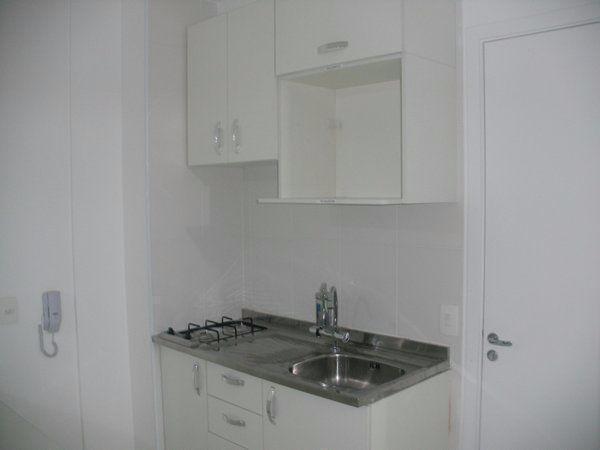 Apto novo, Av. Aricanduva, R 900,00 + R 192,00 (cond.)