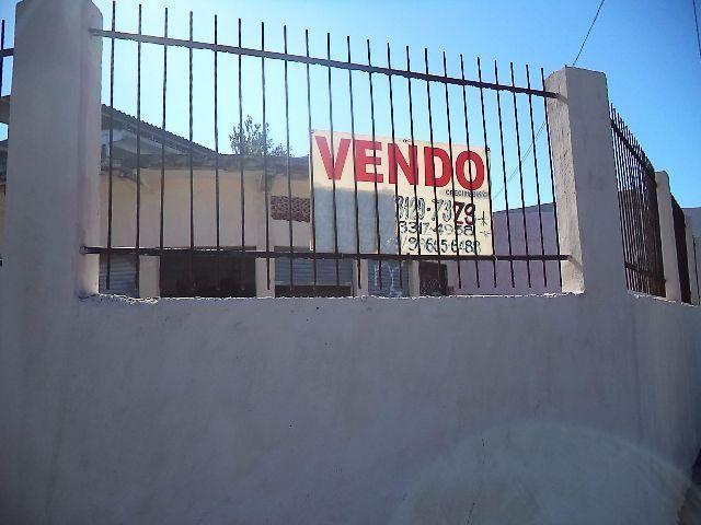 VENDO OU ALUGO Já pensou em abrir a sua loja em um ótimo espaço e ainda em frente à Praia?