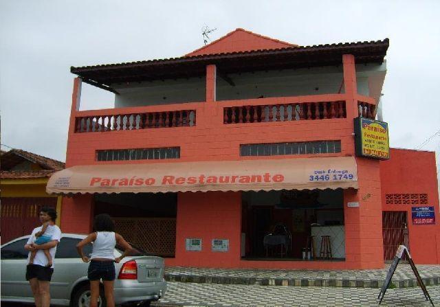Sobrado c/Apartamento e Salão p/Restaurante/Padaria no Litoral/100 mts do Mar