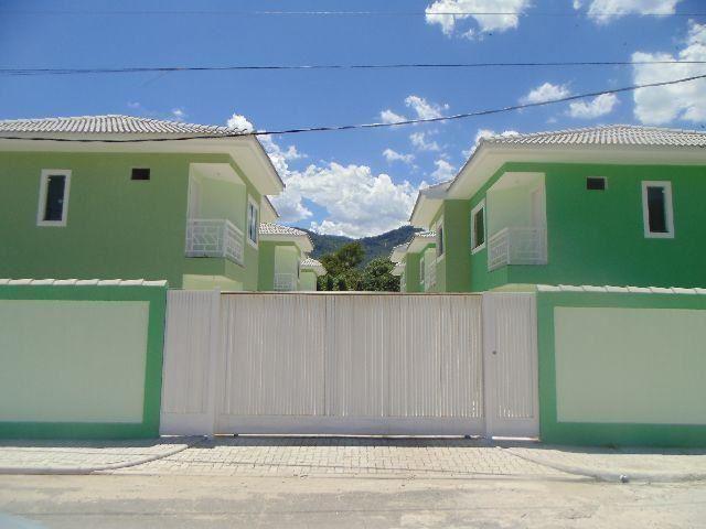 Ferreira Vende: Casas entre o mar e a montanha (próximo á praia do Saco) a/c caixa fgts