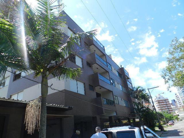 Apartamento de cobertura, piscina, 3dorm com dependência, 4banheiro,vista Rio