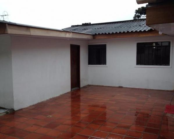 Aluga-se Casa de Alvenaria no Cajuru (Vila Camargo) Com Garagem Prox ao BB e Biarticulado
