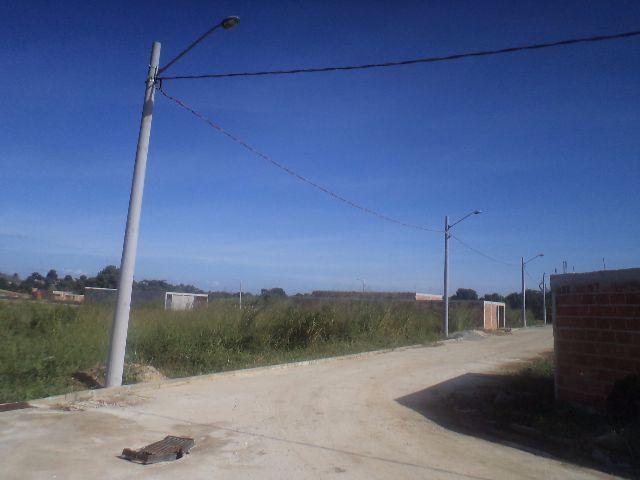Campo Grande,Estrada Mendanha,terrenos planos,água,luz,esgoto,(Pequena entrada)