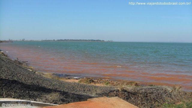 Lote no Condomínio perto do Balneário de