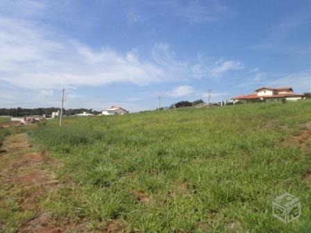 Belo Terreno Condomínio Figueira Garden em Atibaia
