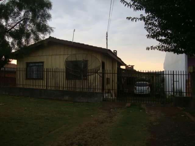 Casa de madeira Pitanguinha