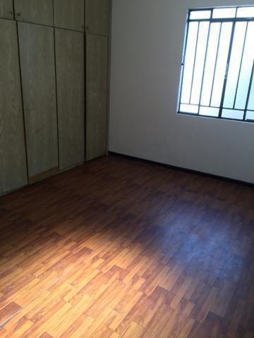 ALUGA casa Merces res. Ou com. 3490