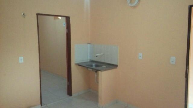 Alugo um apartamento