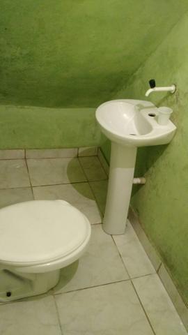 Kitnet Na CIC Peça grande de Laje com Banheiro (incluso a Agua e luz) *mobilias