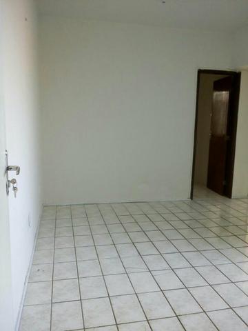 Apartamento JUÇARA NA COHAMA 50METROS DA AVENIDA DANIEL DE LATOUCHE