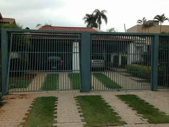 Linda Casa no Pq. Taquaral, 857 m2 de terreno.Aceita financiamento. Inf. 99791 1447