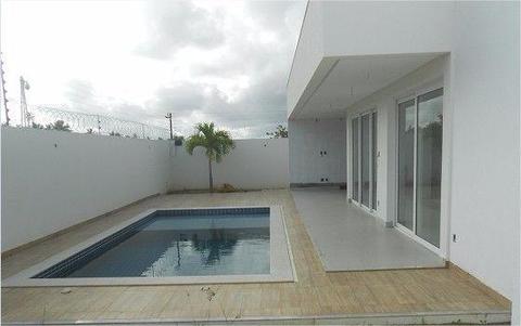 Casa nova duplex de alto padrão em Condomínio na Aruana