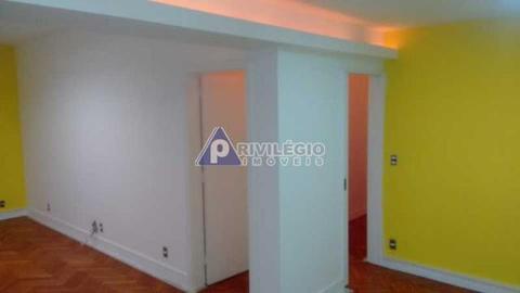 Apartamento Padrão