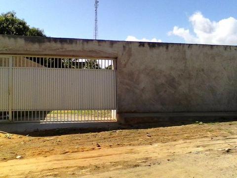 Lote 550 m² todo murado no centro do Icaraí. 3 ruas da avenida principal