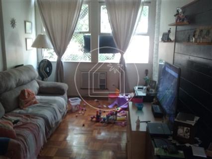 Apartamento Padrão