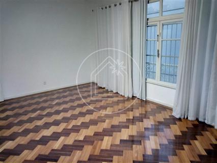 Apartamento Padrão