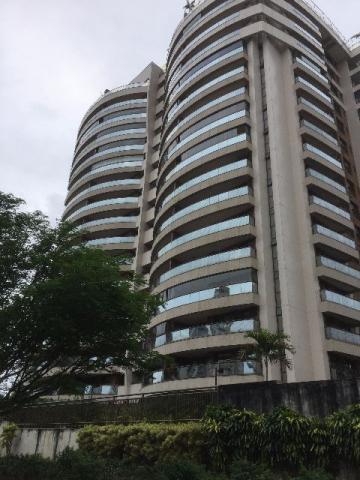 Apartamento cond Evidence na Peninsula - Barra da Tijuca