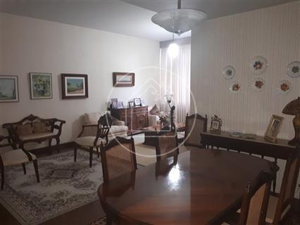 Apartamento Padrão