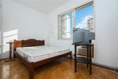 Apartamento Padrão