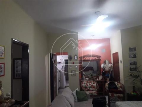 Apartamento Padrão