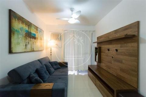 Apartamento Padrão