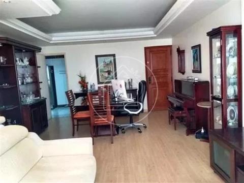 Apartamento Padrão