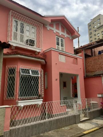 Corretor Frederico vende casa de vila linda na tijuca próxima metrô Uruguai