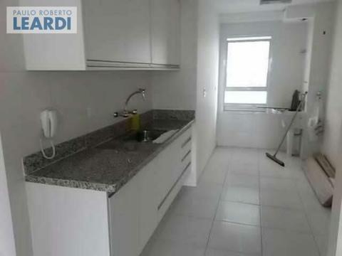 Apartamento Padrão